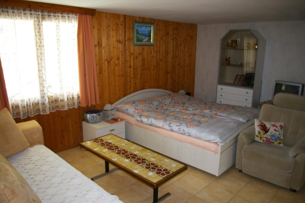 Bnb Villa Moncalme Travers Exteriör bild