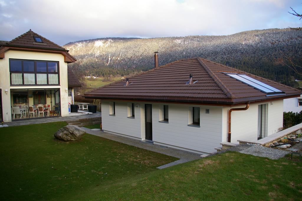 Bnb Villa Moncalme Travers Exteriör bild